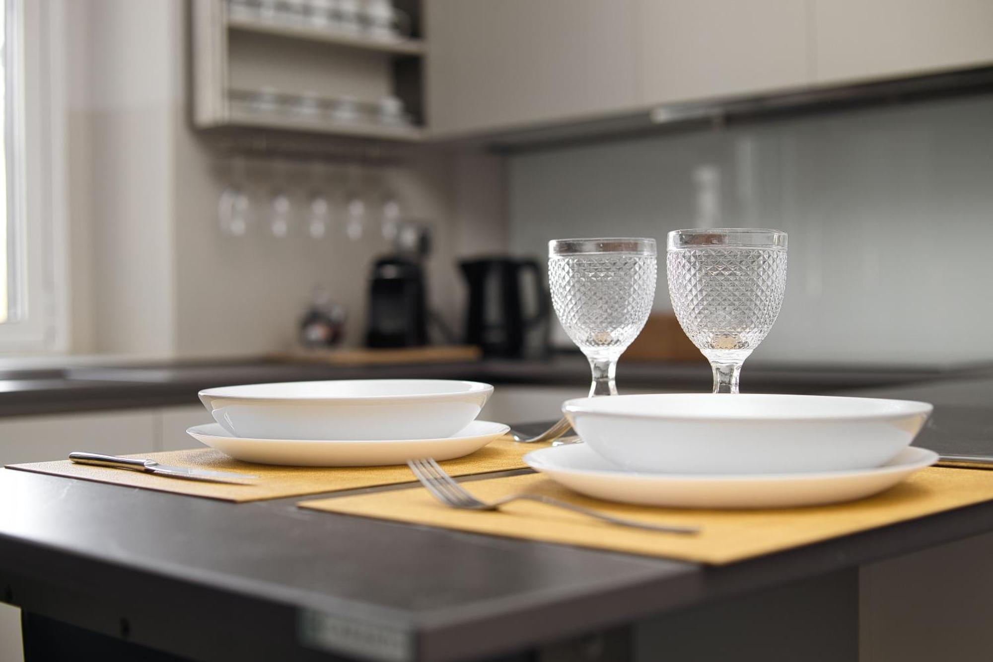 Navigli, 90 Square Meters, Free Parking Ripa Ticinese Apartment Milan Luaran gambar